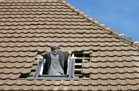 Pose de velux - Saint-Yorre